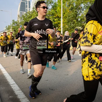 Runner Photo 6704096