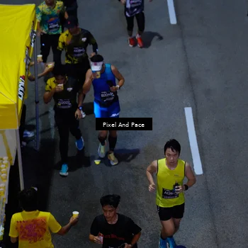 Runner Photo 6704150
