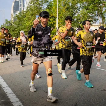 Runner Photo 6704155