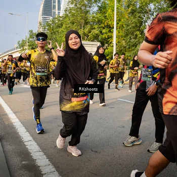 Runner Photo 6704170