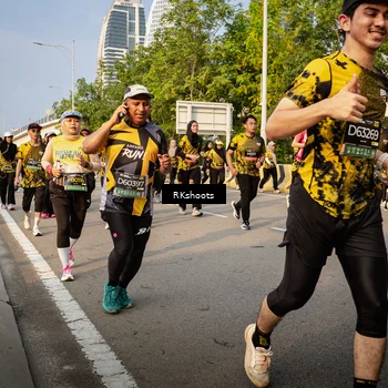 Runner Photo 6704186