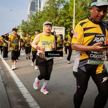 Runner Photo 6704201