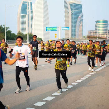 Runner Photo 6704267