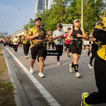 Runner Photo 6704273