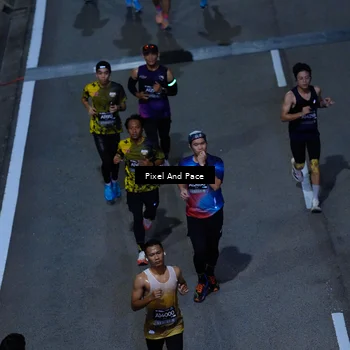 Runner Photo 6704279