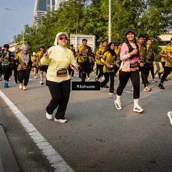 Runner Photo 6704311