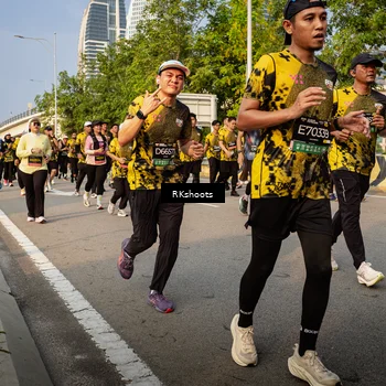 Runner Photo 6704319