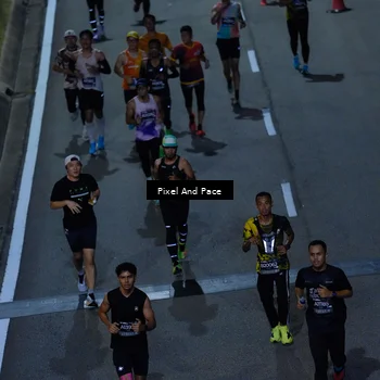 Runner Photo 6704329
