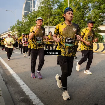 Runner Photo 6704333