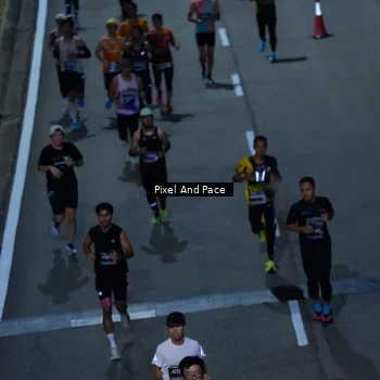 Runner Photo 6704348