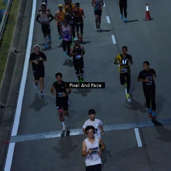 Runner Photo 6704361