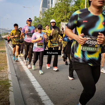 Runner Photo 6704374