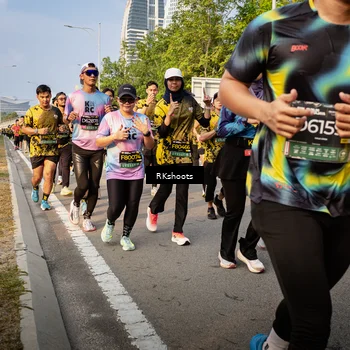 Runner Photo 6704394