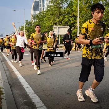 Runner Photo 6704411