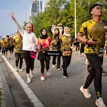 Runner Photo 6704428