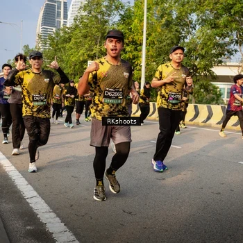 Runner Photo 6704463