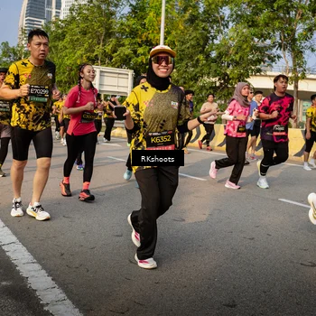 Runner Photo 6704474