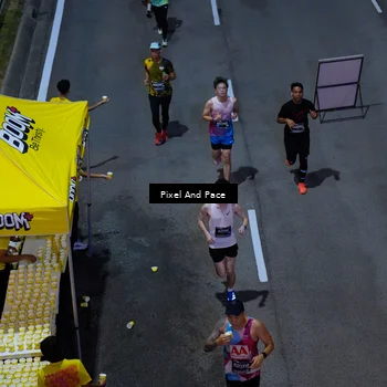 Runner Photo 6704482