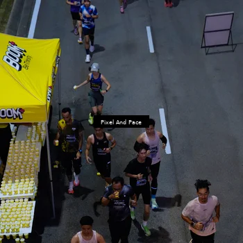 Runner Photo 6704515