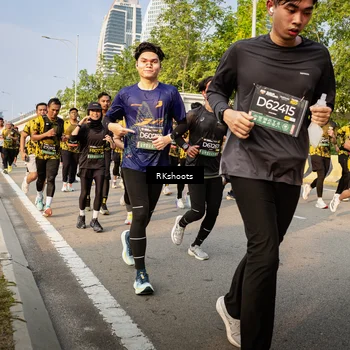 Runner Photo 6704518
