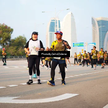 Runner Photo 6704545
