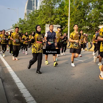 Runner Photo 6704580