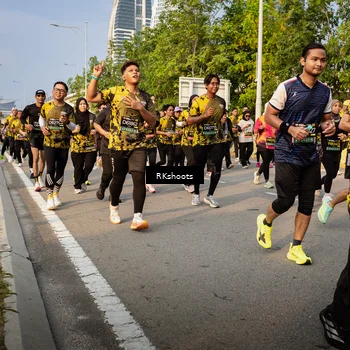 Runner Photo 6704589