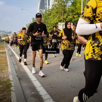 Runner Photo 6704621