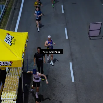 Runner Photo 6704626