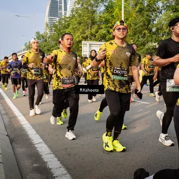 Runner Photo 6704642