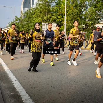Runner Photo 6704653