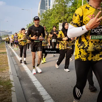 Runner Photo 6704660