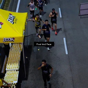 Runner Photo 6704679