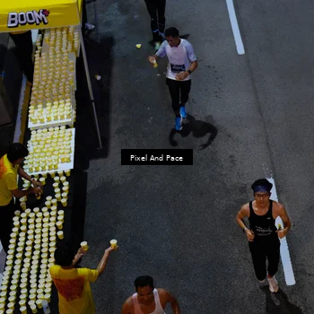 Runner Photo 6704687
