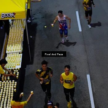 Runner Photo 6704701