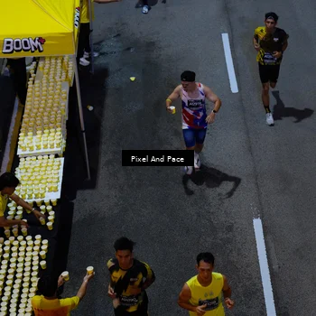 Runner Photo 6704704