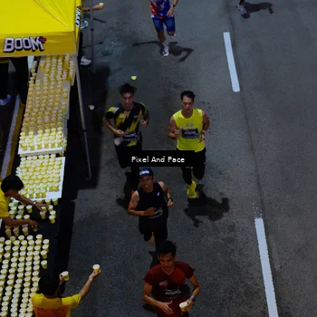 Runner Photo 6704714
