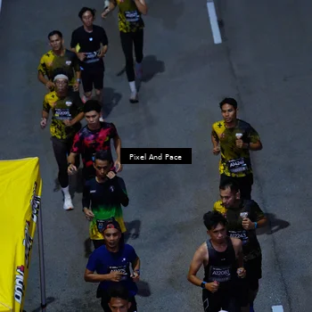 Runner Photo 6704742