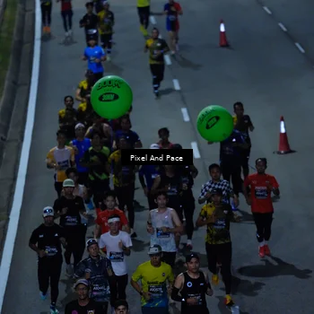 Runner Photo 6704789