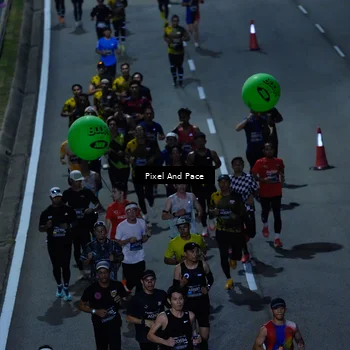 Runner Photo 6704797