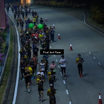 Runner Photo 6704872