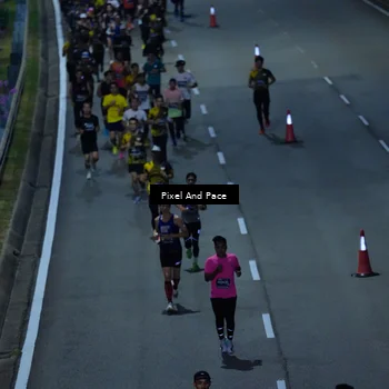 Runner Photo 6704885