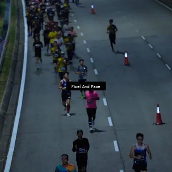 Runner Photo 6704897