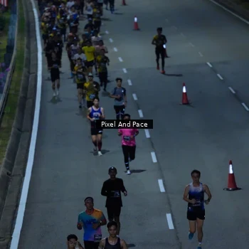 Runner Photo 6704915