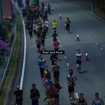 Runner Photo 6704923