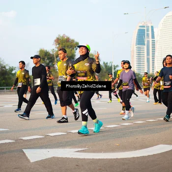 Runner Photo 6704957