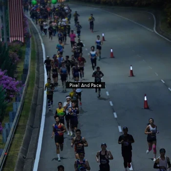 Runner Photo 6704991