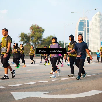 Runner Photo 6705009
