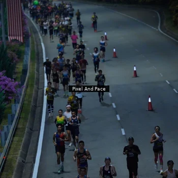 Runner Photo 6705010