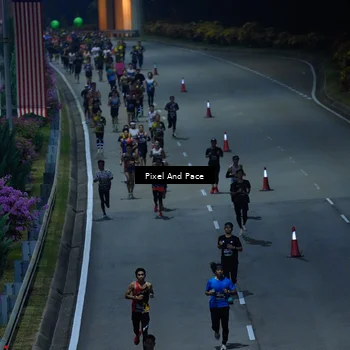 Runner Photo 6705043